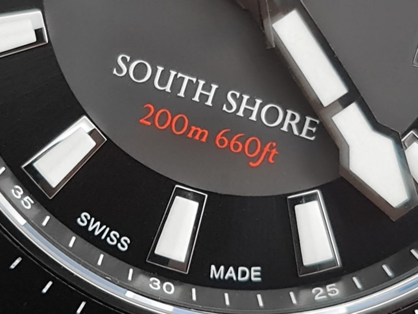 Methodos South Shore Automatic 200M – Black Dial – Black Rubber Strap