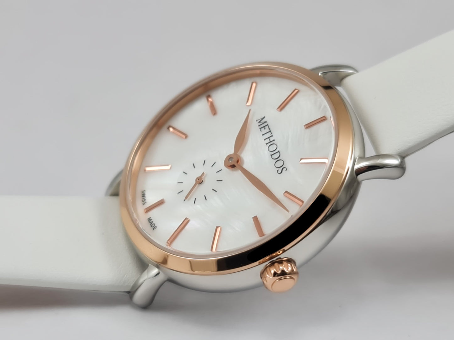 Methodos Lady Pearl – Steel-Rosé – Pearlescent White Dial – White Leather