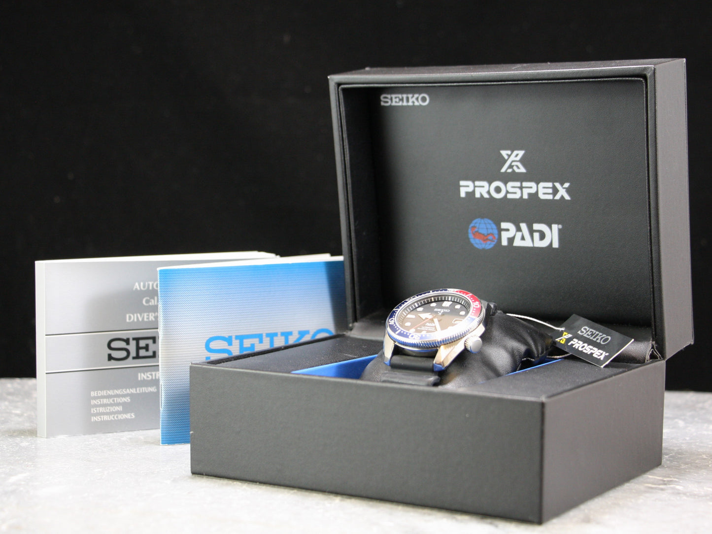 Seiko Prospex Diver PADI Automatic Date SPB087J1 - Steel Bracelet - 43MM - 2019