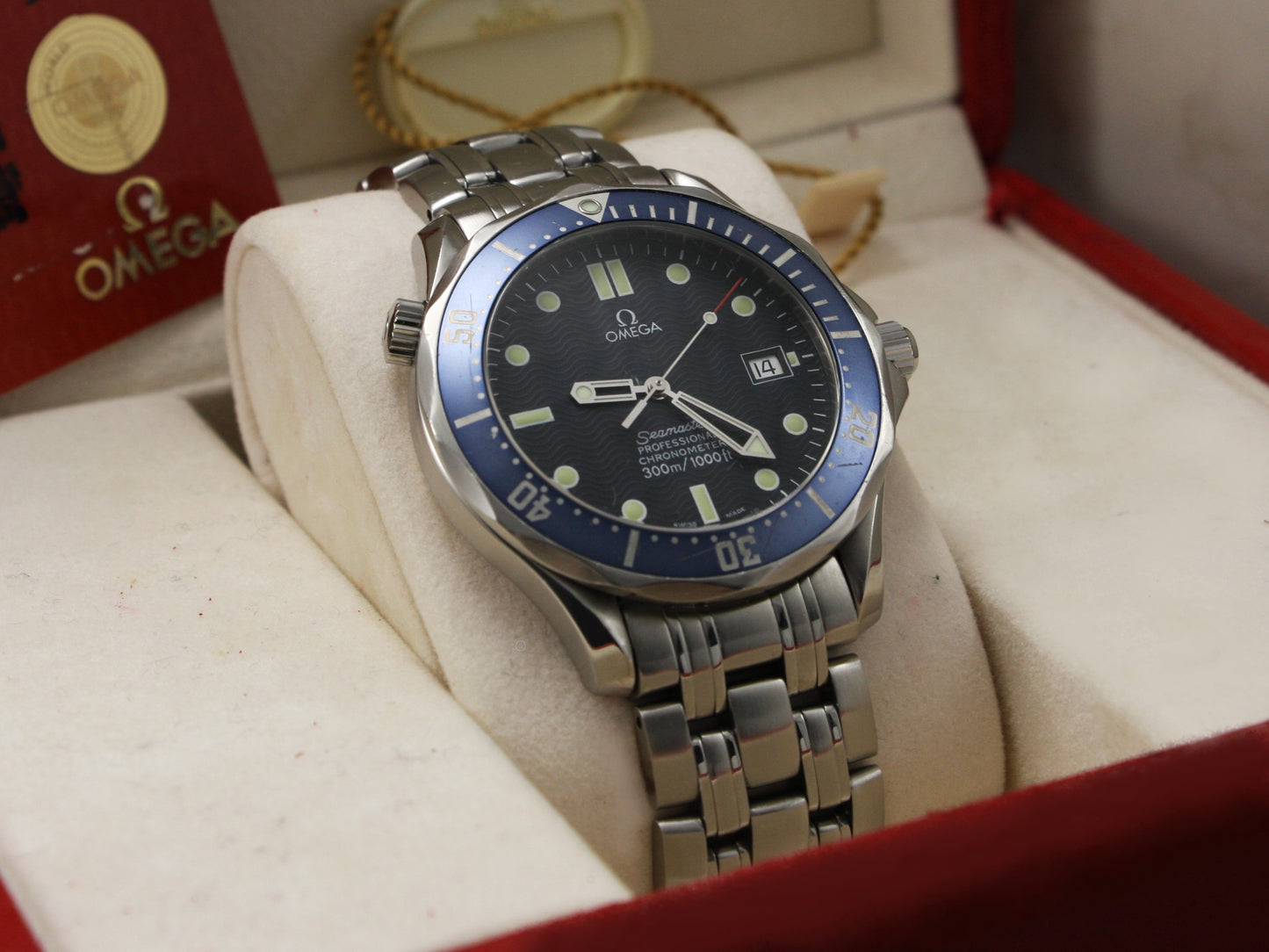 Omega Seamaster Professional Diver 300M Automatic 25318000 Steel - 41MM - Blue Dial - 2004