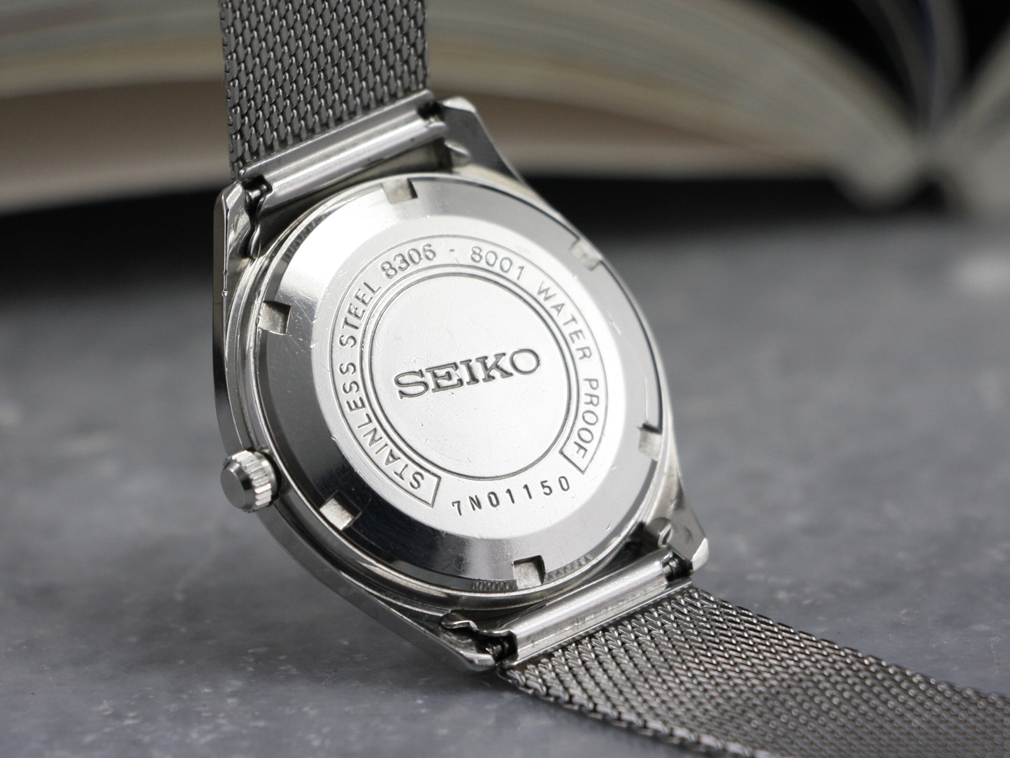 Seiko Seikomatic Business-A 8306-8001 - 30 Jewels - Grey Dial - Original Mesh Bracelet - 1967